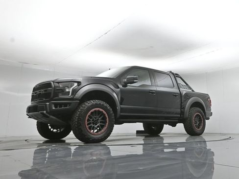 Used 2019 Ford F150 Raptor w/ Equipment Group 802A Luxury AWD/4WD image 46