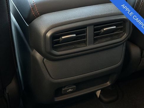 Used 2025 Honda Ridgeline TrailSport image 16