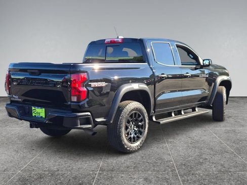 Certified 2024 Chevrolet Colorado Trail Boss w/ Advanced Trailering Package AWD/4WD image 16