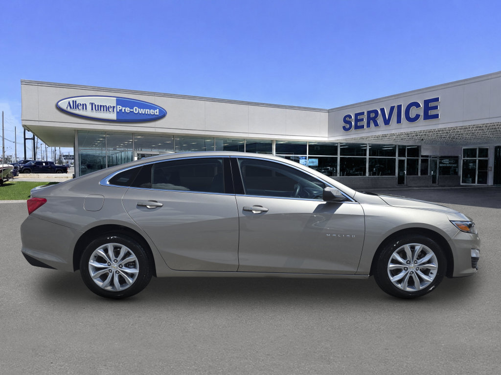 Used 2025 Chevrolet Malibu LT FWD image 9