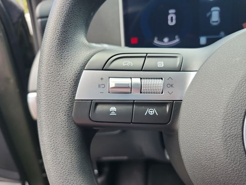 Certified 2026 Hyundai Tucson SE FWD image 13