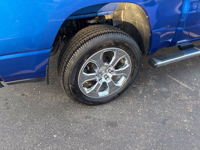 Used 2019 RAM 1500 Big Horn AWD/4WD image 4