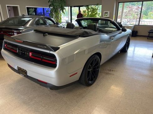 New 2023 Dodge Challenger R/T w/ T/A Package image 20