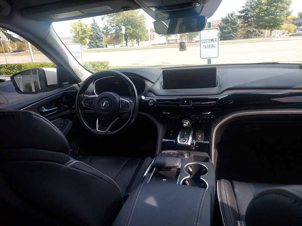 Used 2022 Acura MDX w/ Advance Package AWD/4WD image 9