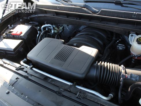 Certified 2023 Chevrolet Tahoe RST image 32