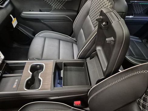 New 2026 GMC Acadia Denali image 36