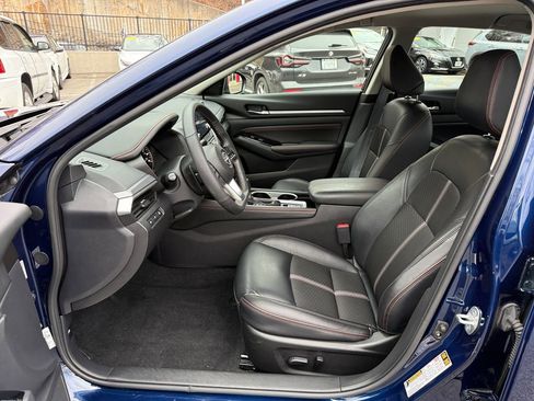 Used 2023 Nissan Altima 2.5 SR image 15