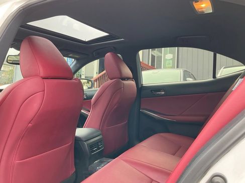 Used 2016 Lexus IS 200t w/ F Sport Package RWD image 38