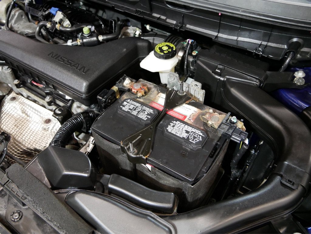 Used 2018 Nissan Rogue SV AWD/4WD image 33