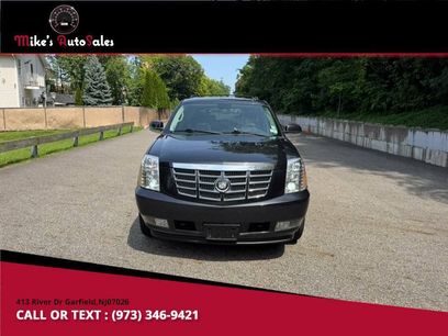 Used 2011 Cadillac Escalade Luxury