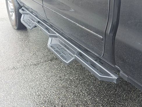 Used 2018 Chevrolet Silverado 2500 LTZ w/ Duramax Plus Package image 14