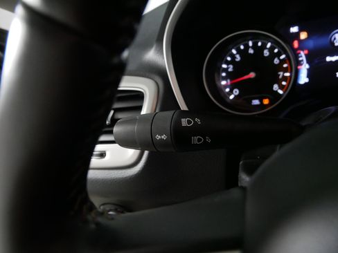 Used 2018 Jeep Compass Latitude w/ Popular Equipment Group image 33