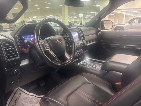 Used 2021 Ford Expedition Max Limited image 14