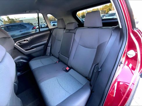 Used 2023 Toyota RAV4 XLE w/ Convenience Package image 20