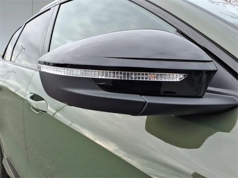 New 2025 Audi SQ5 Premium Plus image 6