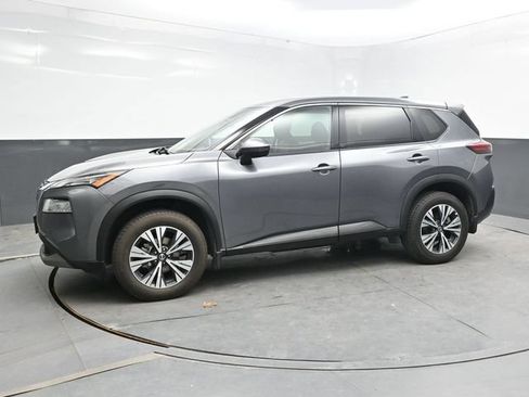 Used 2021 Nissan Rogue SV AWD/4WD image 3