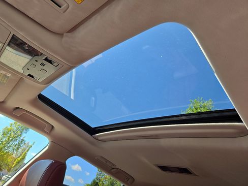 Certified 2019 Lexus LX 570 4WD image 17