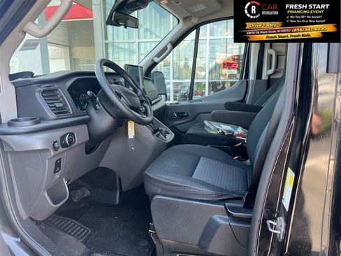 Used 2022 Ford Transit 350 XLT image 12