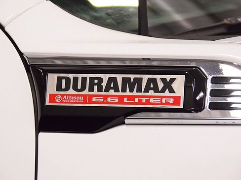 Used 2025 GMC Sierra 3500 Denali w/ Denali Reserve Package AWD/4WD image 14
