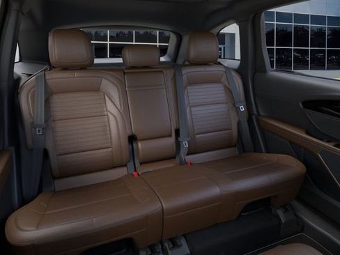 New 2026 Lincoln Nautilus Reserve image 11