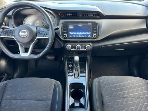 Used 2024 Nissan Kicks SV FWD image 15