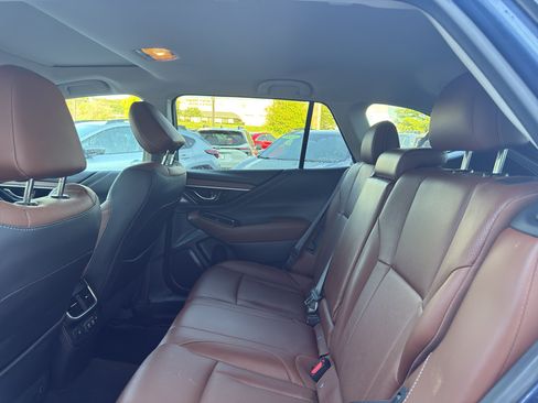 Used 2020 Subaru Outback Touring XT AWD/4WD image 10
