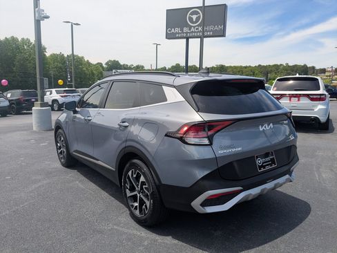 Used 2025 Kia Sportage EX w/ Premium Package FWD image 7