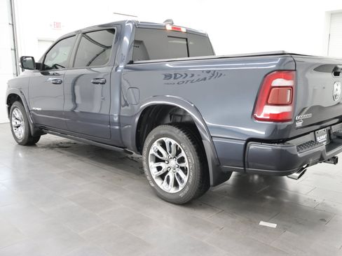 Used 2019 RAM 1500 Laramie AWD/4WD image 6