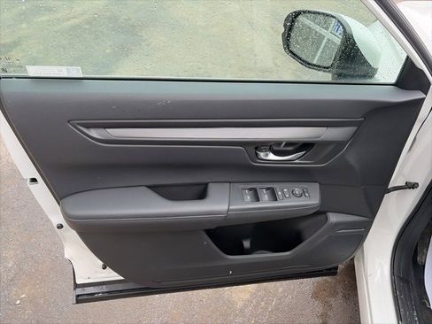 Used 2024 Honda CR-V EX image 9