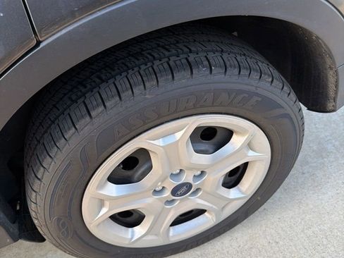 Used 2017 Ford Escape S image 14