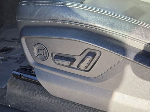 Used 2019 Audi Q8 Prestige w/ Towing Package image 27