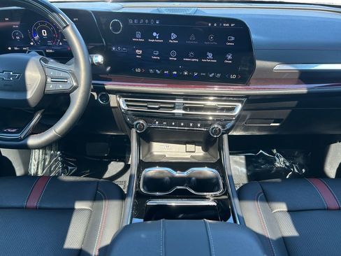 Used 2024 Chevrolet Traverse RS w/ LPO, Floor Liner Package image 12