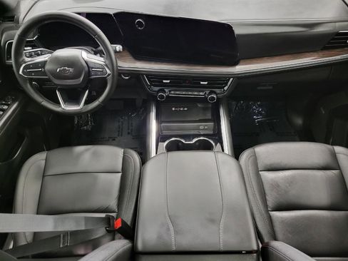 Used 2025 Chevrolet Tahoe Z71 w/ Z71 Off-Road Package image 6