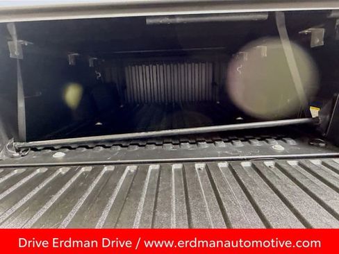 Used 2023 Toyota Tacoma TRD Off-Road w/ TRD Premium Off Road Package image 34