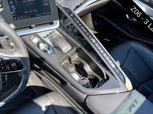 Used 2023 Chevrolet Corvette Z06 RWD image 16