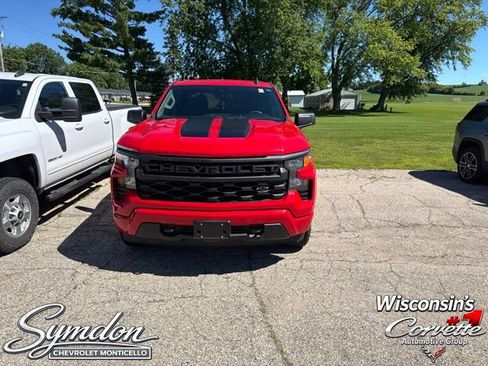 Used 2023 Chevrolet Silverado 1500 Custom w/ Rally Edition AWD/4WD image 1