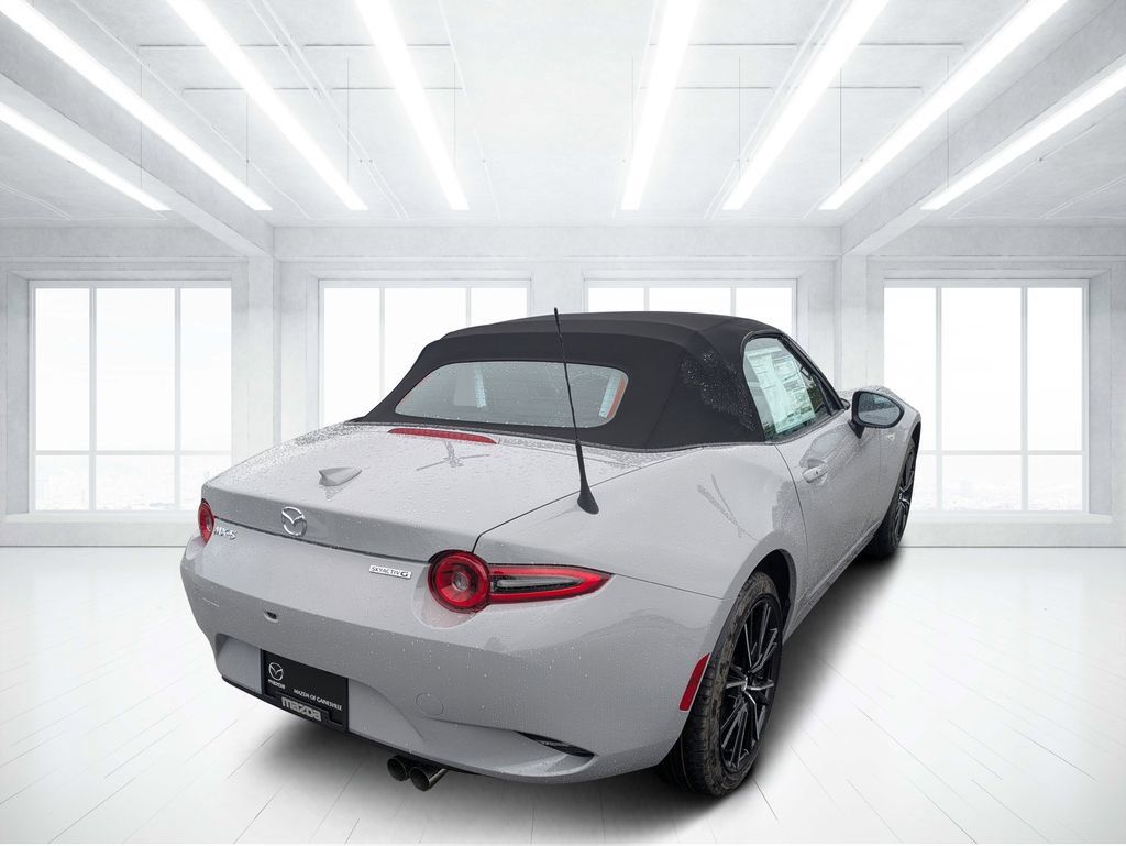 New 2026 MAZDA MX-5 Miata Grand Touring RWD image 3
