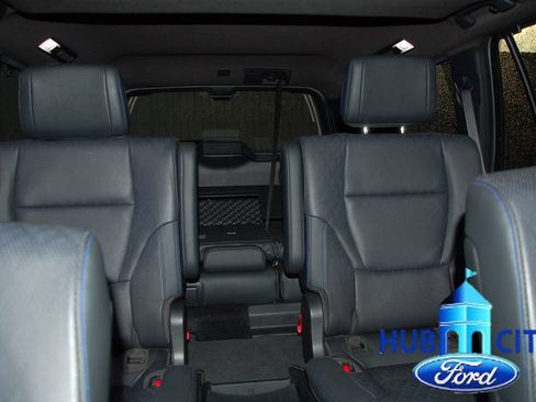 Used 2024 Toyota Sequoia Platinum AWD/4WD image 22