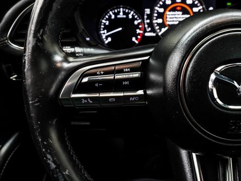 Used 2022 MAZDA MAZDA3 s image 35