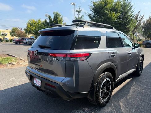 Certified 2025 Nissan Pathfinder Rock Creek AWD/4WD image 6