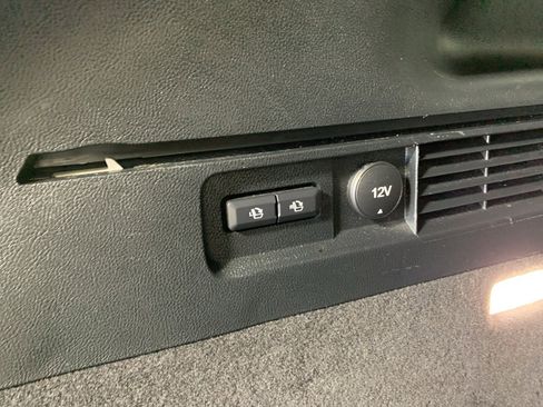 Used 2020 Lincoln Nautilus Reserve w/ Equipment Group 202A image 37