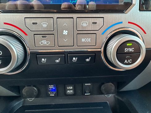 Used 2017 Toyota Tundra 1794 Edition image 40