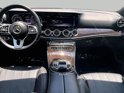 Used 2019 Mercedes-Benz E 450 4MATIC Sedan image 16