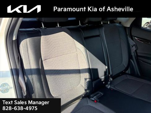 Used 2021 Kia Seltos S AWD/4WD image 21