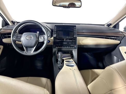 Used 2022 Toyota Avalon XLE w/ Moonroof Package image 12