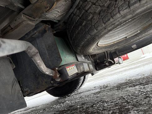 Used 2013 Mercedes-Benz Sprinter 3500 image 19