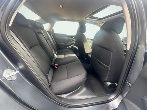 Used 2022 Honda Civic EX image 21