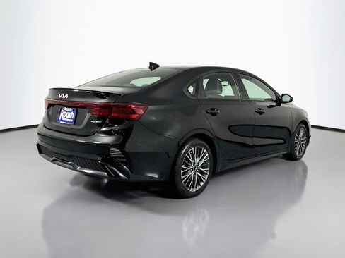 Used 2023 Kia Forte GT-Line w/ GT-Line Technology Package FWD image 5