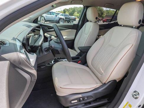 New 2026 Buick Encore GX Avenir w/ Avenir Technology Package FWD image 15