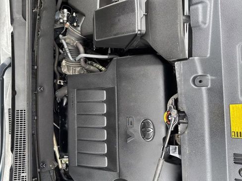 Used 2015 Toyota Highlander Limited image 12